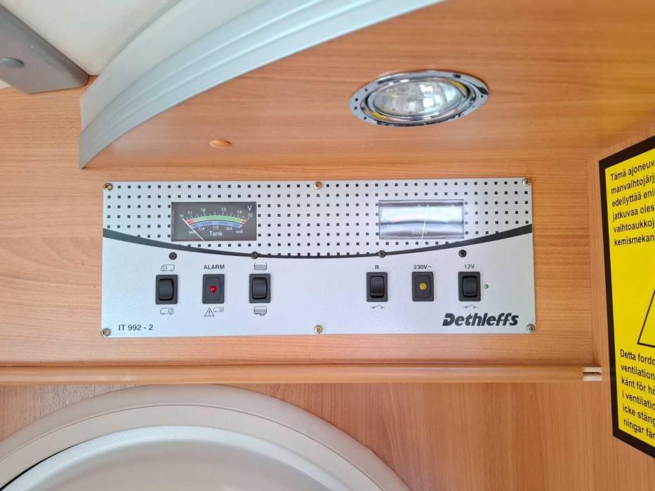 DETHLEFFS T 5841 2009