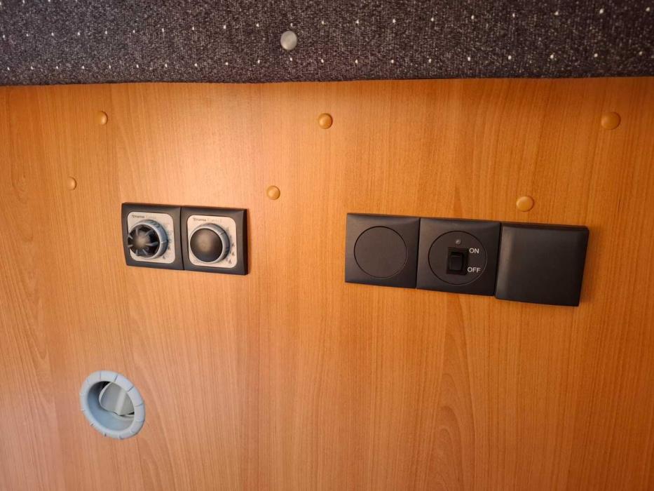 DETHLEFFS T 5841 2009