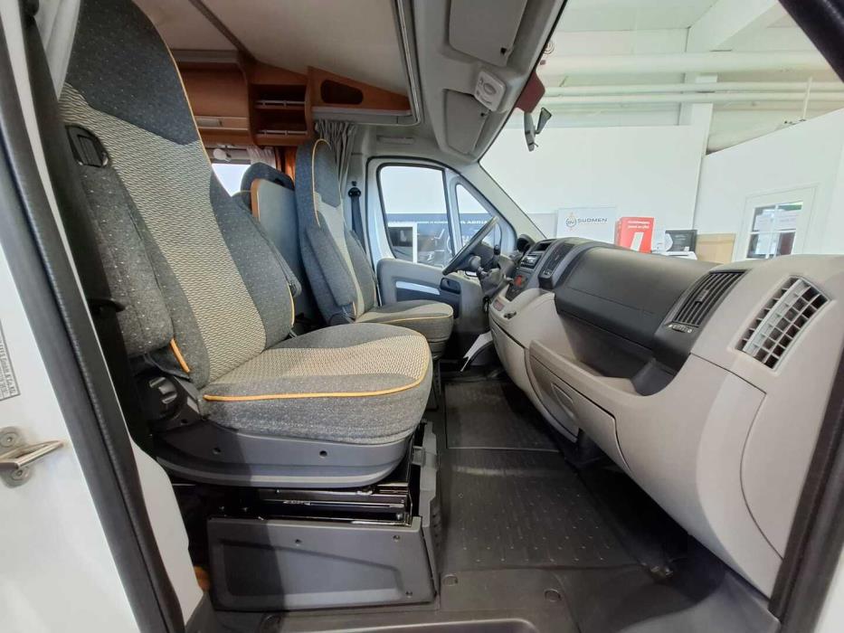 DETHLEFFS T 5841 2009