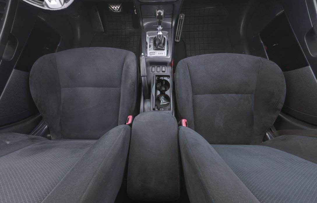 MITSUBISHI Lancer 2011