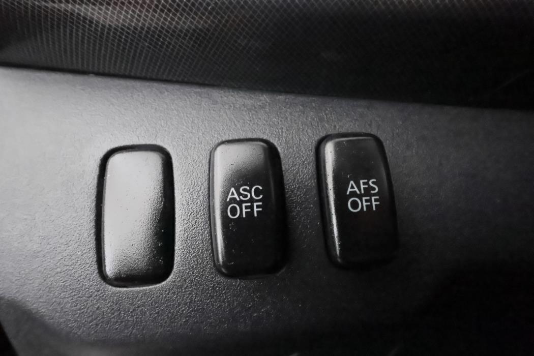 MITSUBISHI Lancer 2011