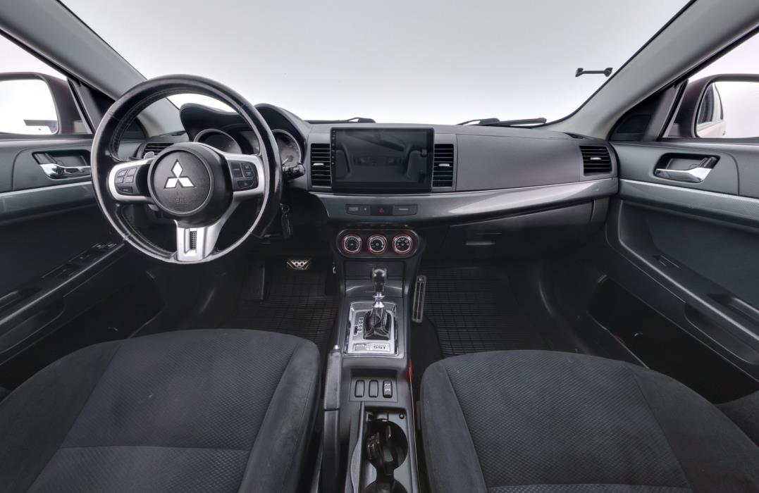 MITSUBISHI Lancer 2011