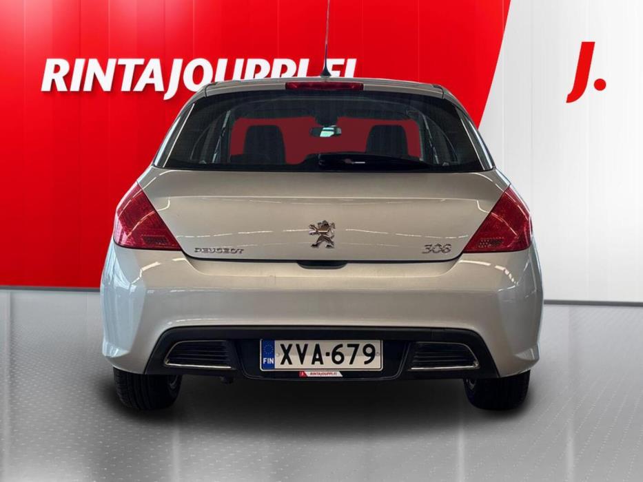 PEUGEOT 308 2010