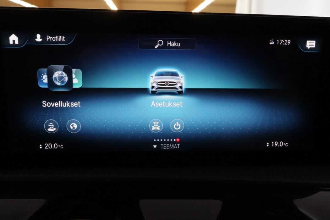 MERCEDES-BENZ CLA 2021