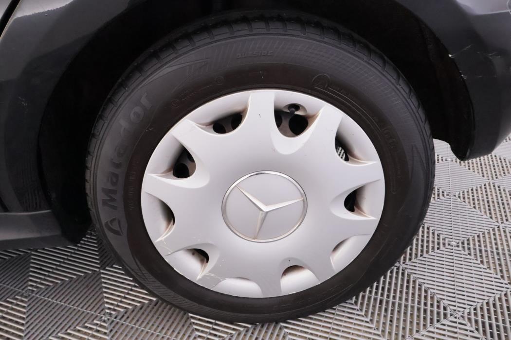 MERCEDES-BENZ A 2008