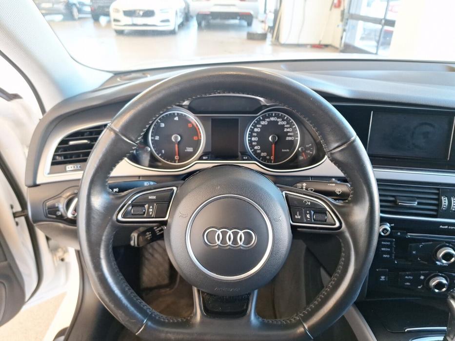 AUDI A4 2013