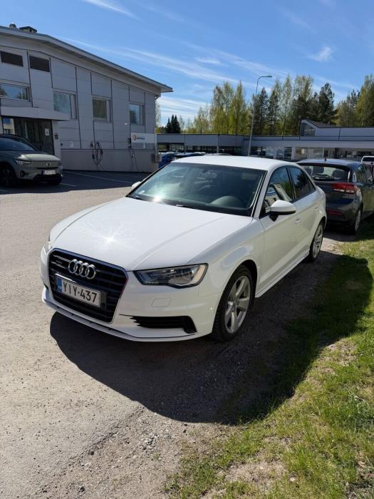 AUDI A3 2015