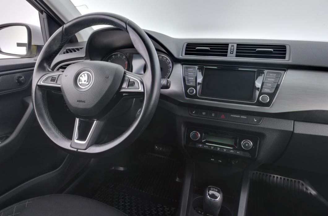 SKODA Fabia 2016