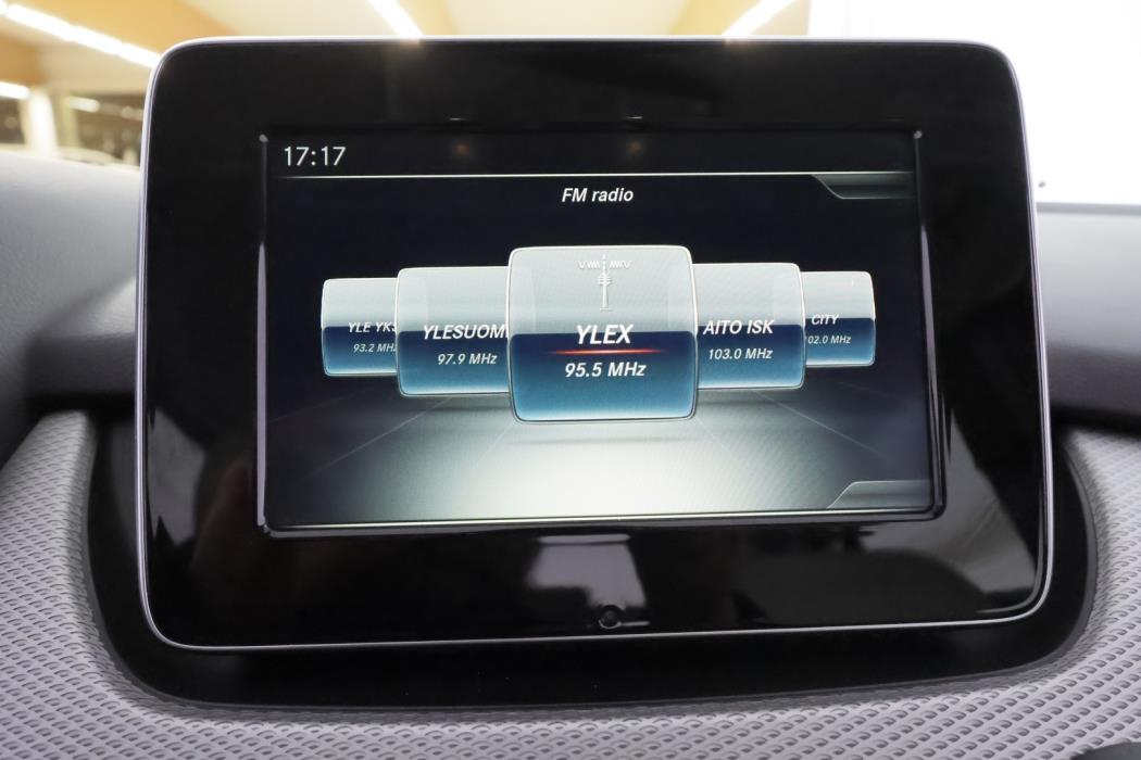 MERCEDES-BENZ B 2018