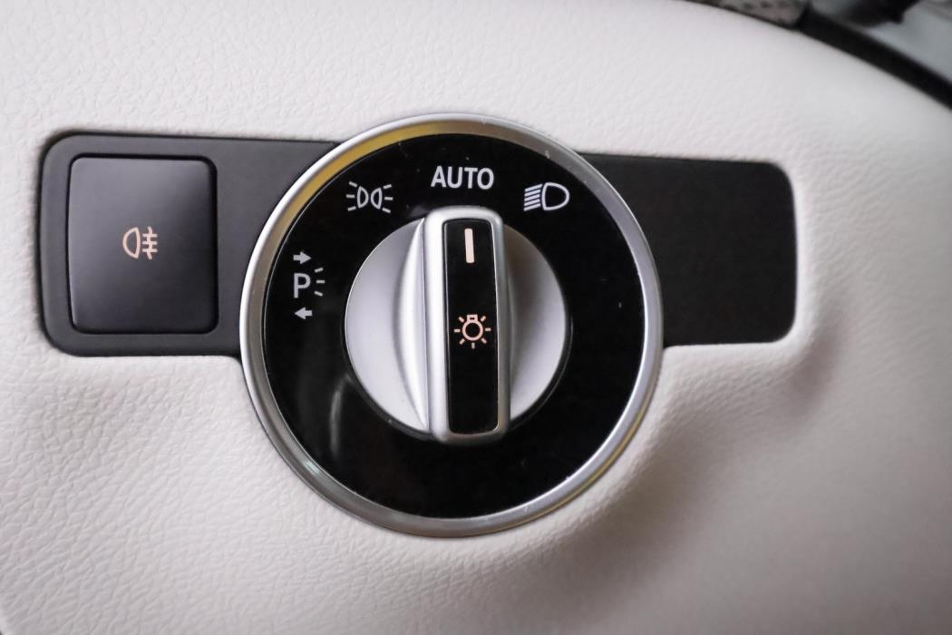 MERCEDES-BENZ B 2018