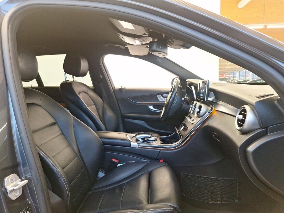 MERCEDES-BENZ C 2015