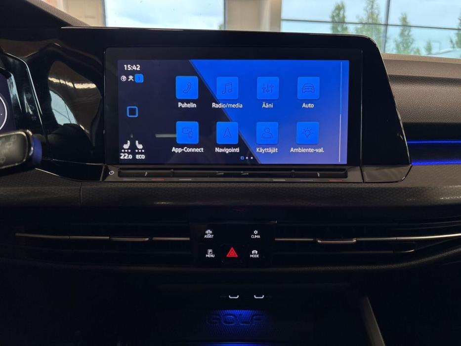 VOLKSWAGEN Golf 2021
