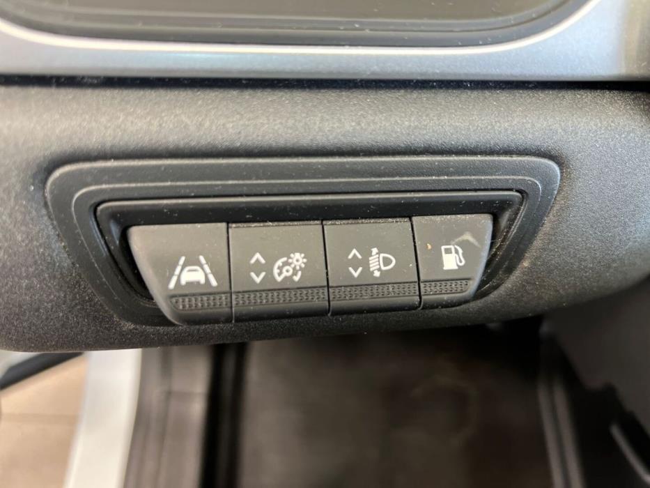 RENAULT Captur 2022