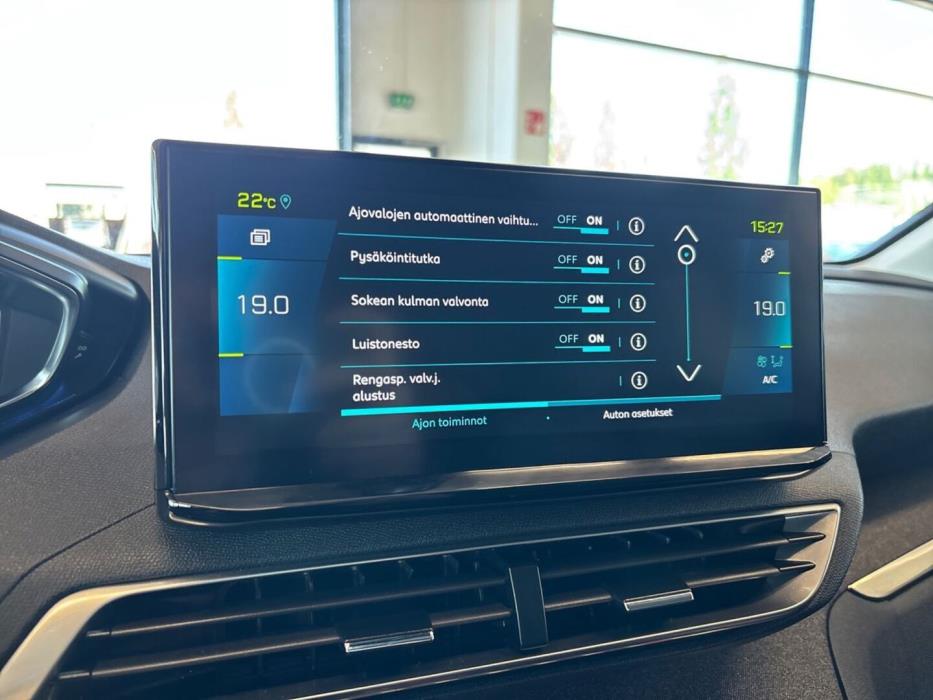 PEUGEOT 3008 2022