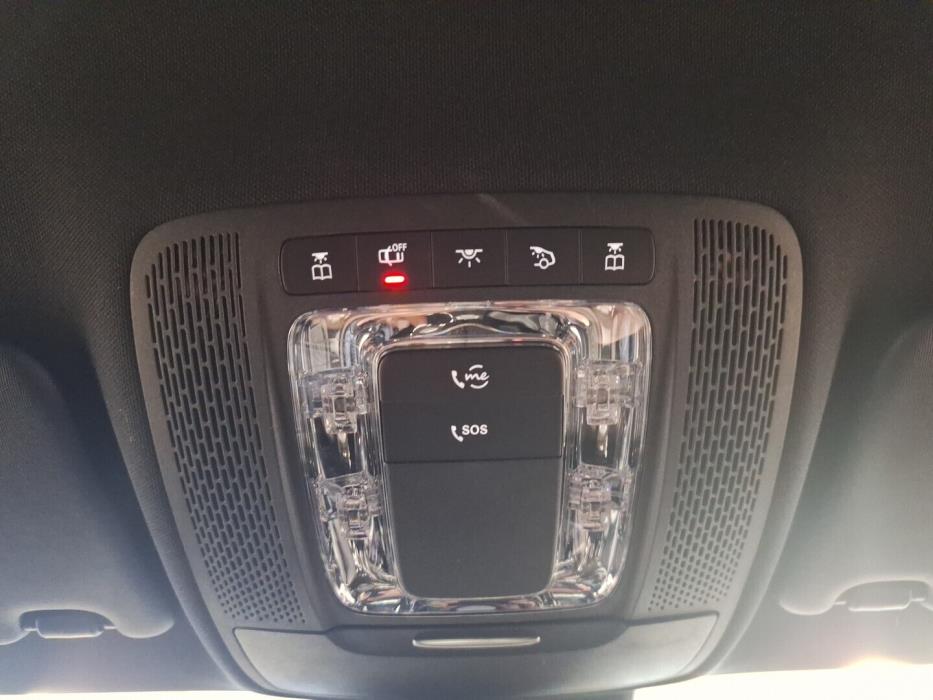 MERCEDES-BENZ A 2020