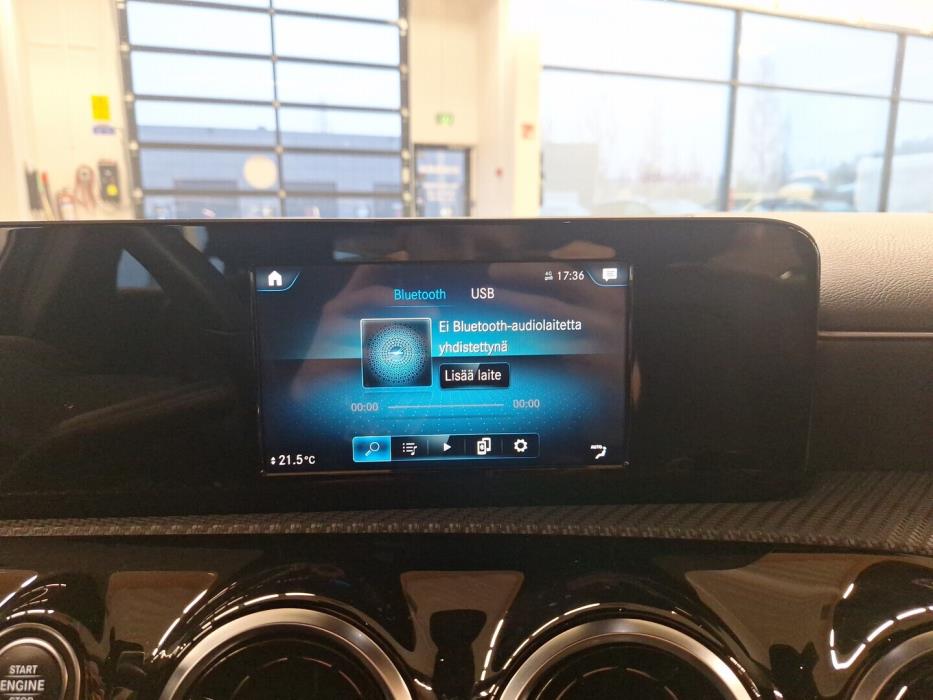 MERCEDES-BENZ A 2020