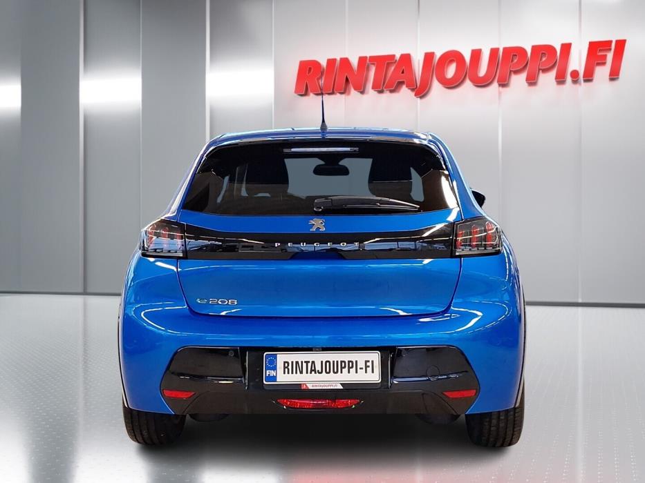 PEUGEOT e-208 2021