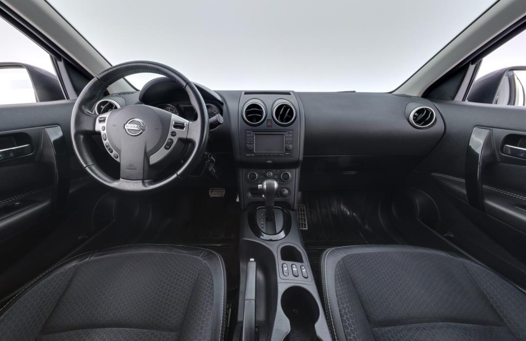NISSAN Qashqai 2013