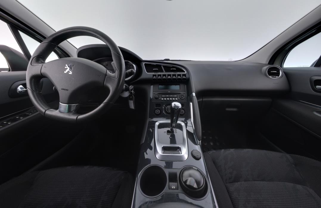 PEUGEOT 3008 2009
