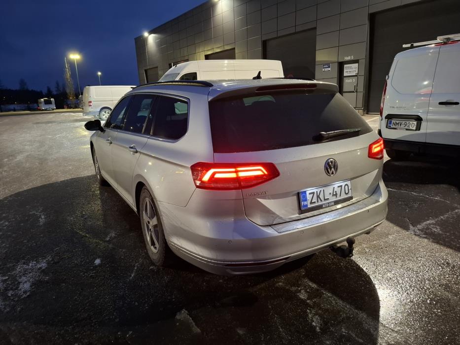 VOLKSWAGEN Passat 2015