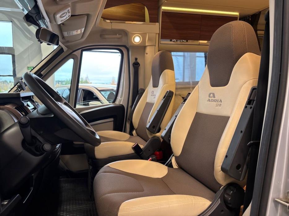 ADRIA MATRIX M 650 SF 2015
