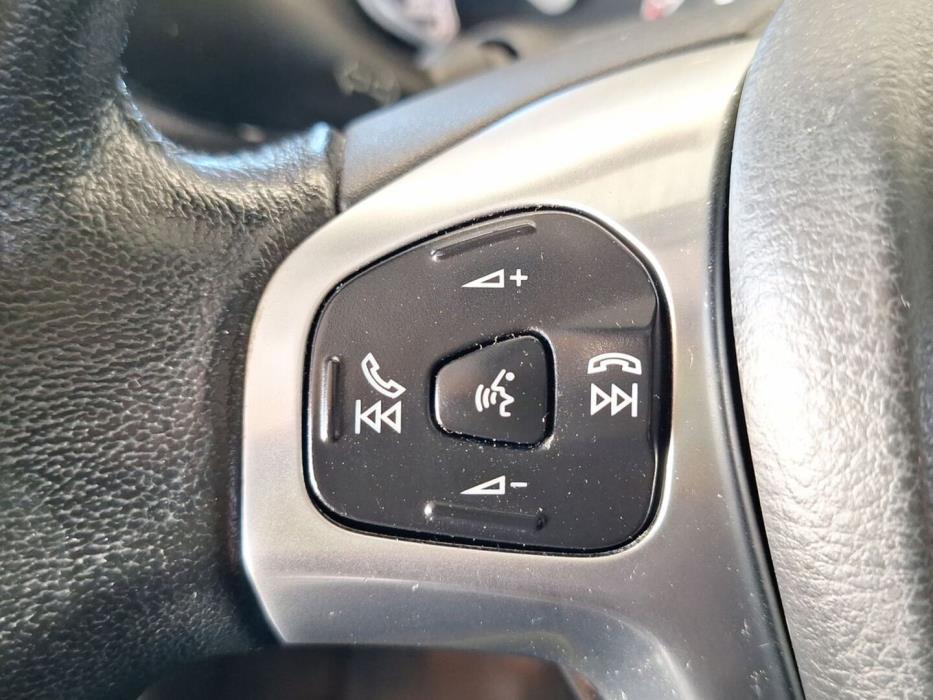 FORD Fiesta 2015