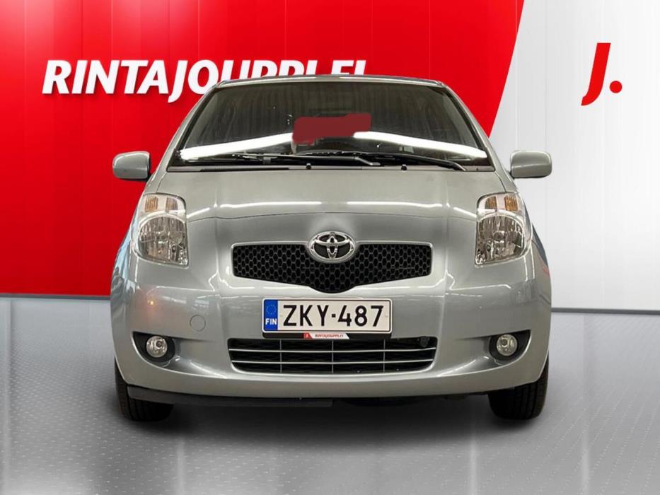 TOYOTA Yaris 2008