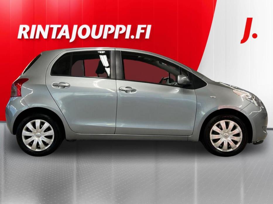 TOYOTA Yaris 2008