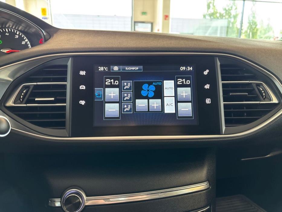 PEUGEOT 308 2017