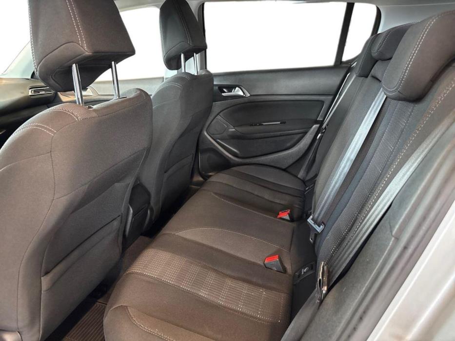 PEUGEOT 308 2017