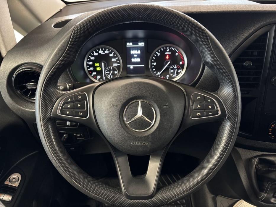 MERCEDES-BENZ Vito 2021