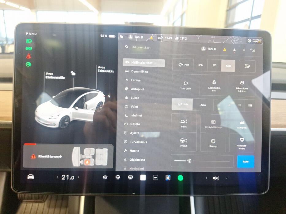 TESLA Model 3 2020