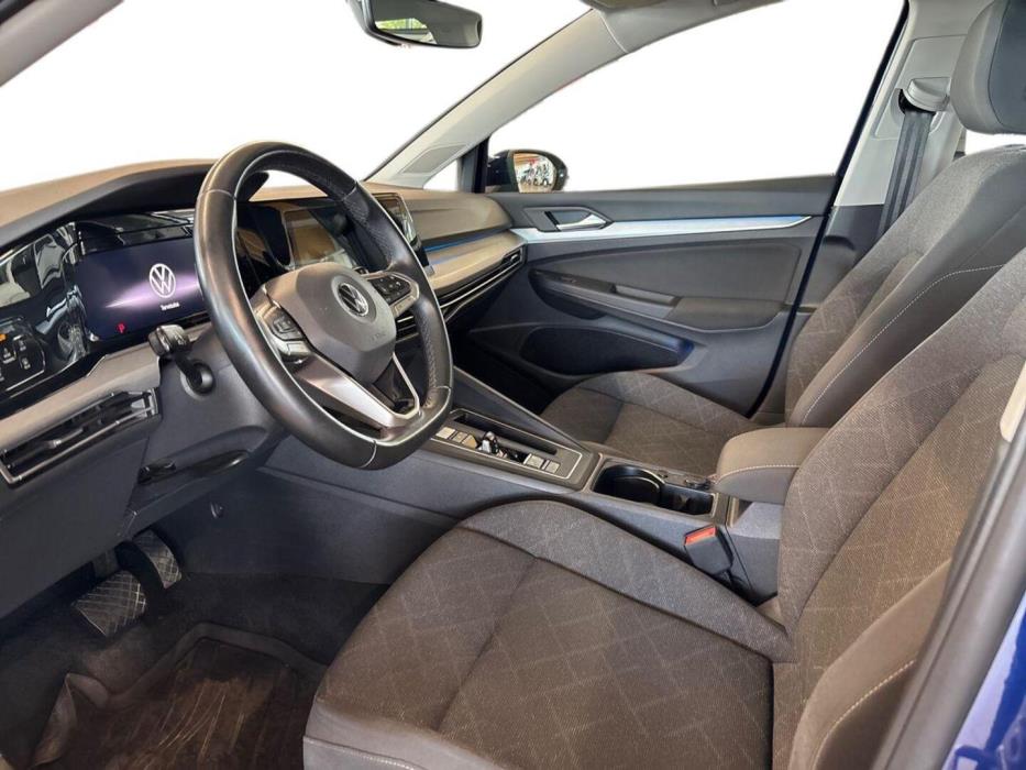 VOLKSWAGEN Golf 2022
