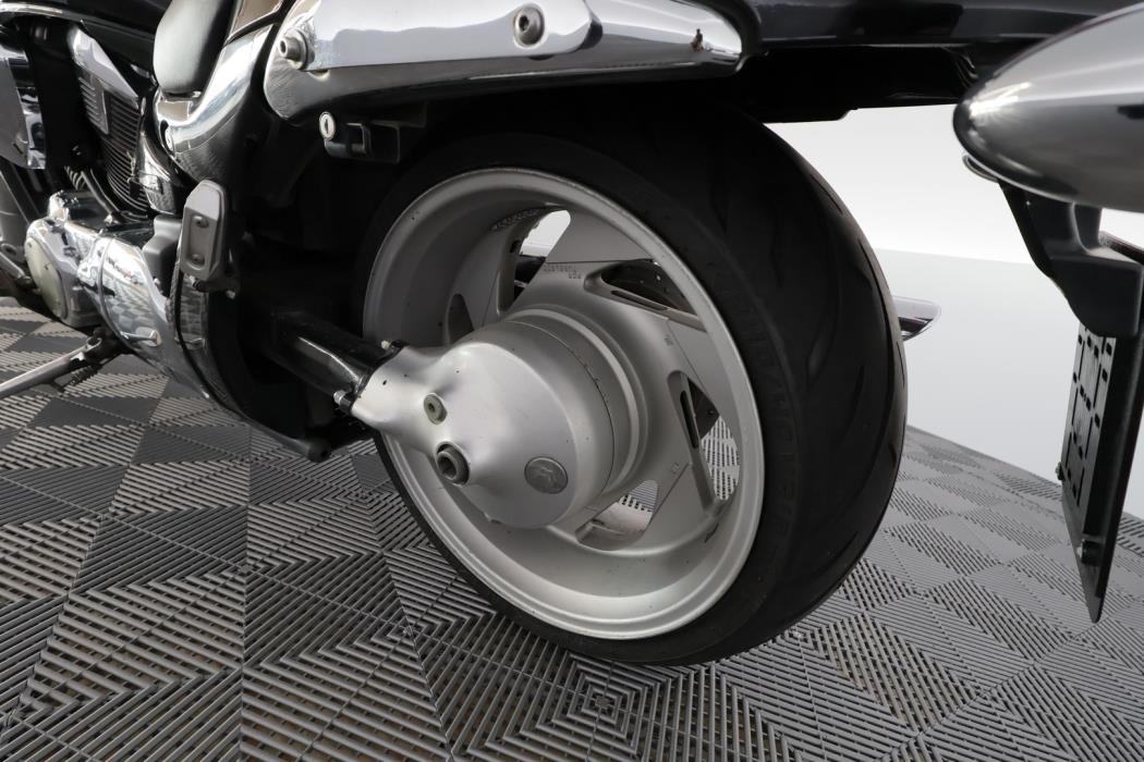 SUZUKI INTRUDER 2008