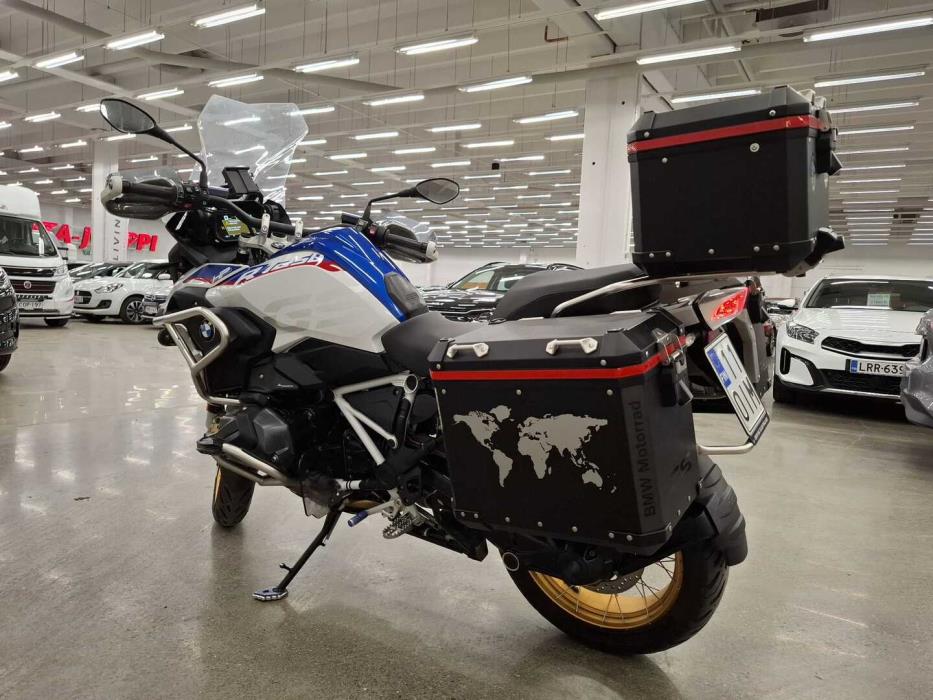 BMW R 2019