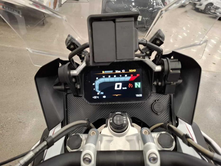 BMW R 2019