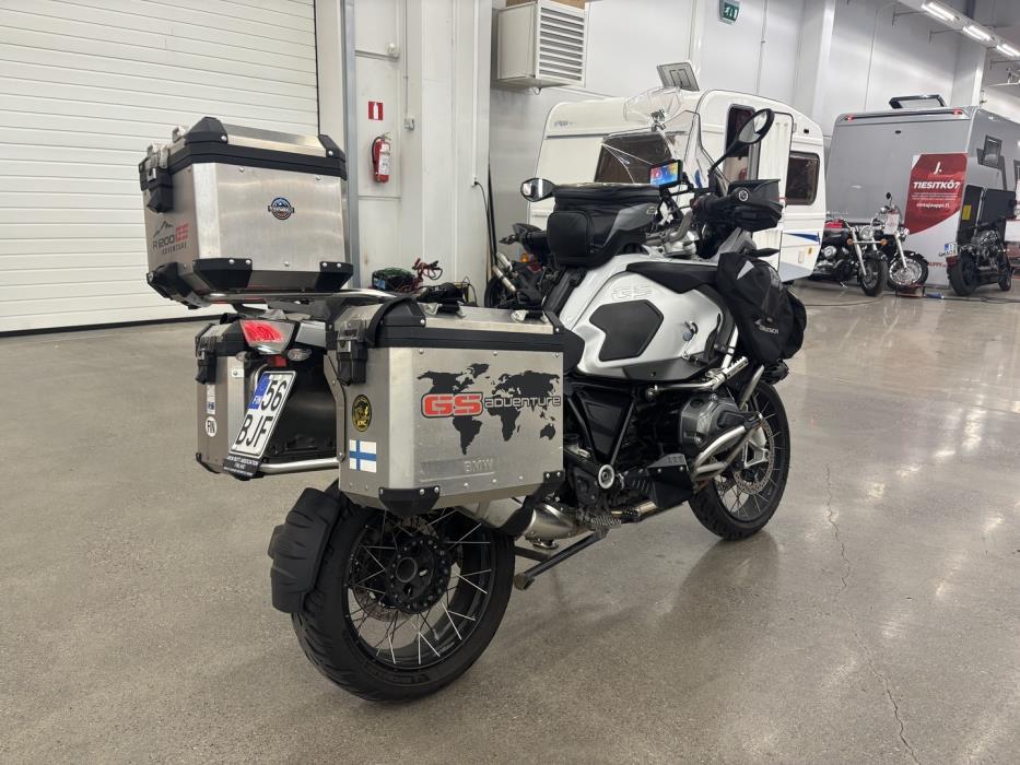 BMW R 2018