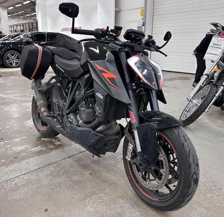 KTM 1290 2017