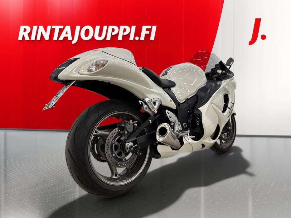 SUZUKI GSX 2012