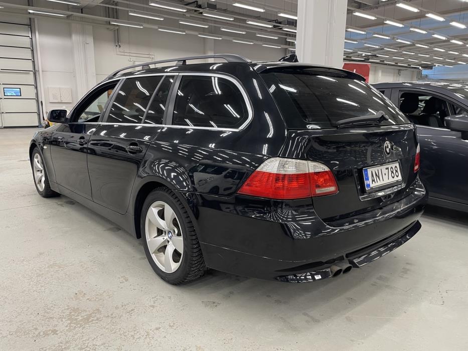 BMW 523 2007