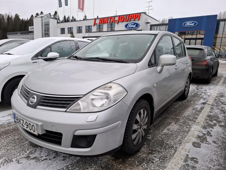 NISSAN Tiida 2009