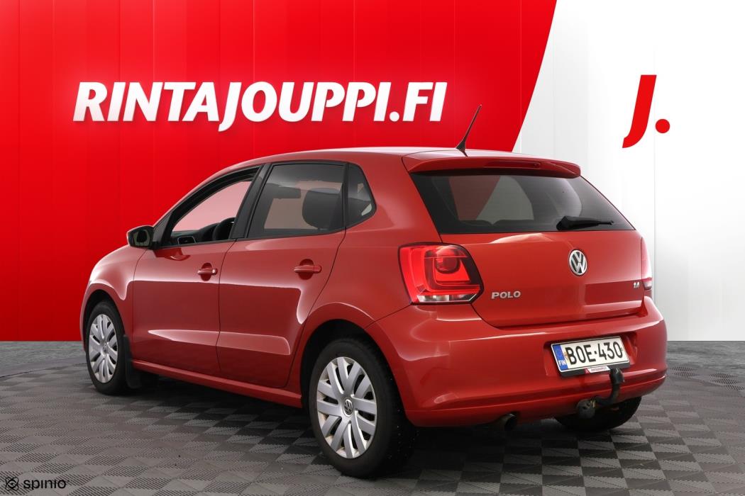 VOLKSWAGEN Polo 2010
