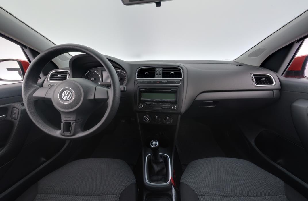 VOLKSWAGEN Polo 2010