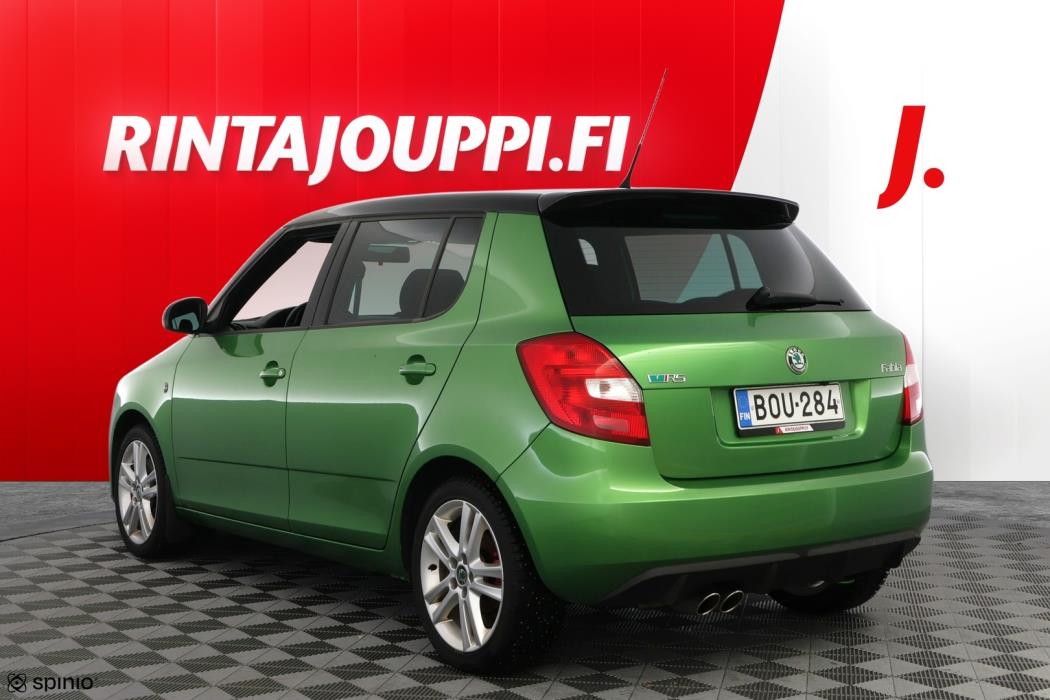 SKODA Fabia 2011