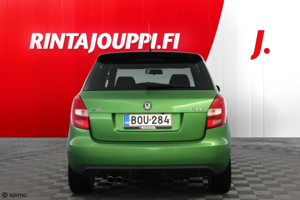 SKODA Fabia 2011