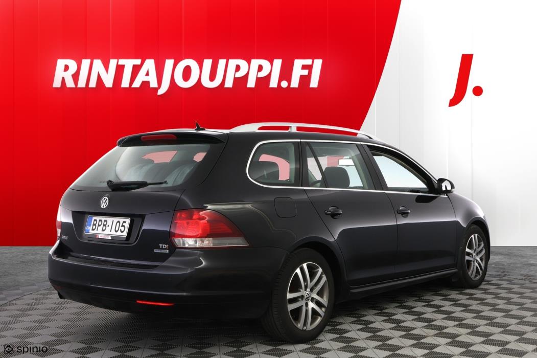 VOLKSWAGEN Golf 2011