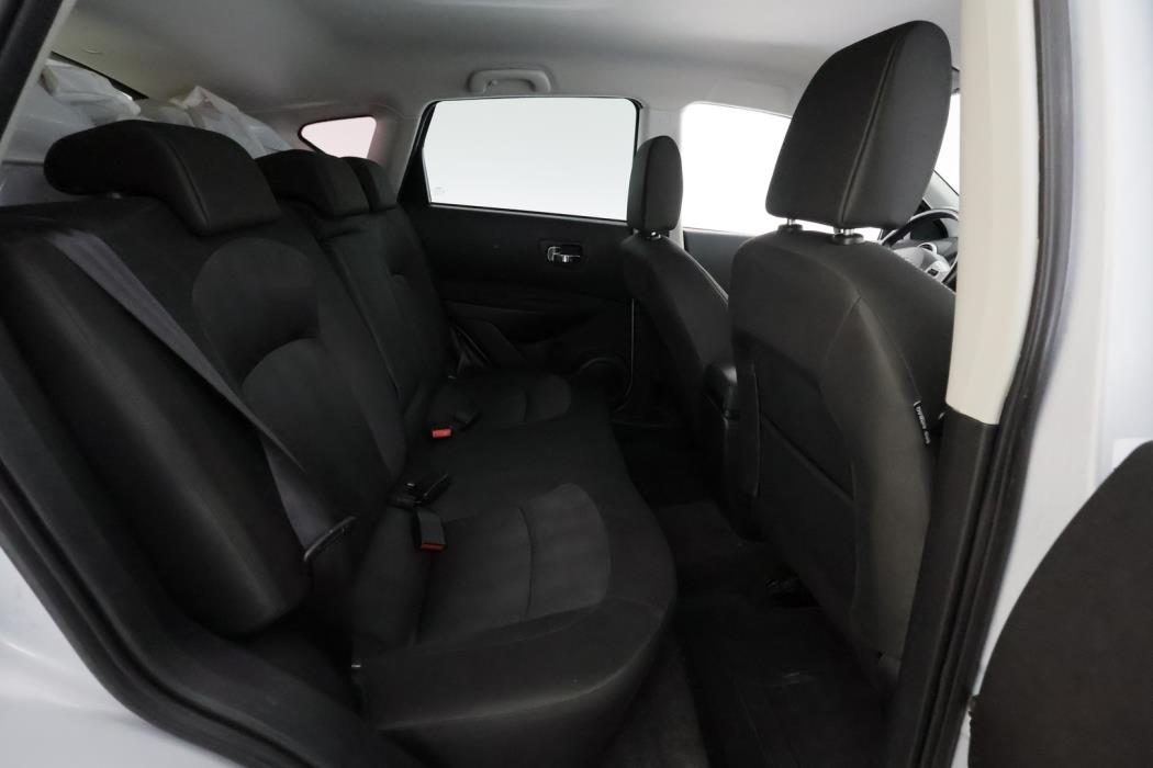 NISSAN Qashqai 2011