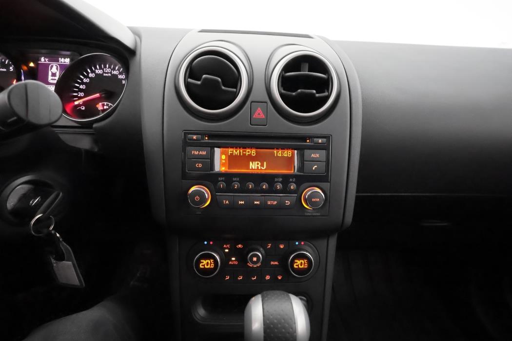 NISSAN Qashqai 2011