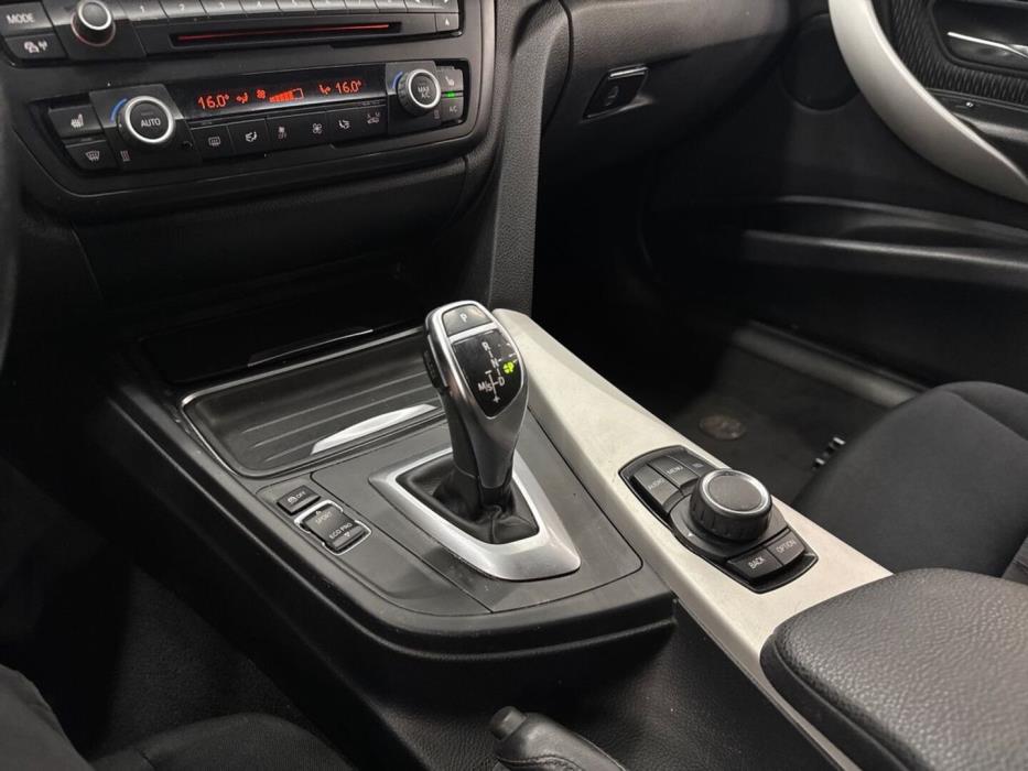 BMW 320 2013