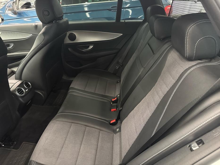 MERCEDES-BENZ E 2016